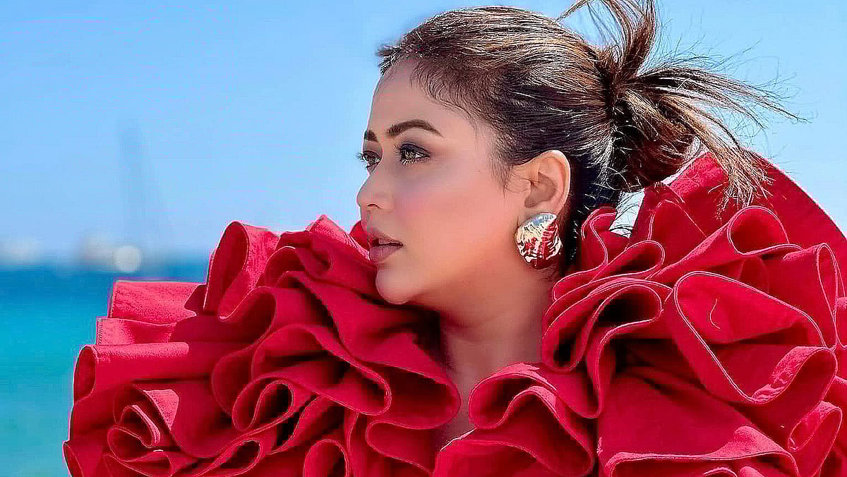 অভিনেত্রী আশনা হাবিব ভাবনা