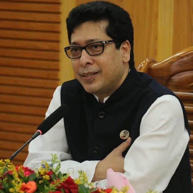 জনপ্রশাসনমন্ত্রী ফরহাদ হোসেন