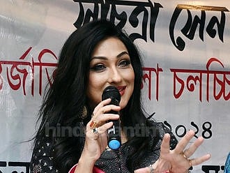 অভিনেত্রী ঋতুপর্ণা