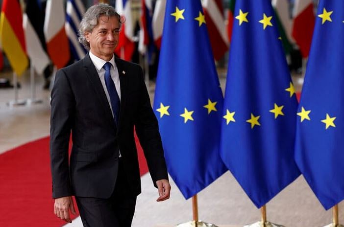 স্লোভেনিয়ার প্রধানমন্ত্রী রবার্ট গোলব