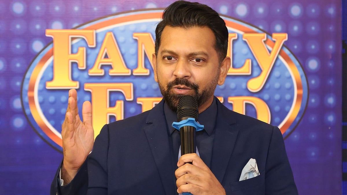 ‘ফ্যামিলি ফিউড’ সঞ্চালনা করবেন তাহসান। আয়োজকদের সৌজন্যে