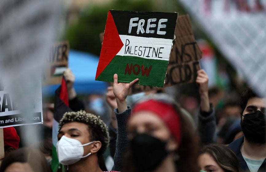 ওয়াশিংটনে জর্জ ওয়াশিংটন বিশ্ববিদ্যালয়ে ফিলিস্তিনপন্থী শিক্ষার্থীদের বিক্ষোভ, ২৫ এপ্রিল