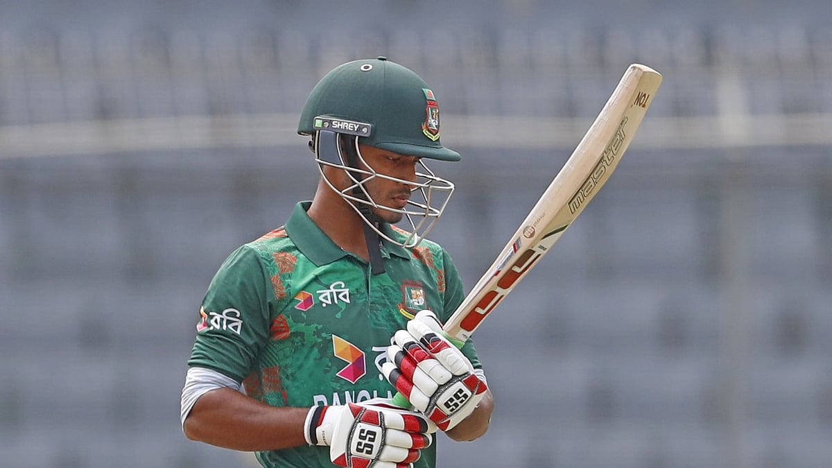 Lezbiyan rus qizini aldayapti