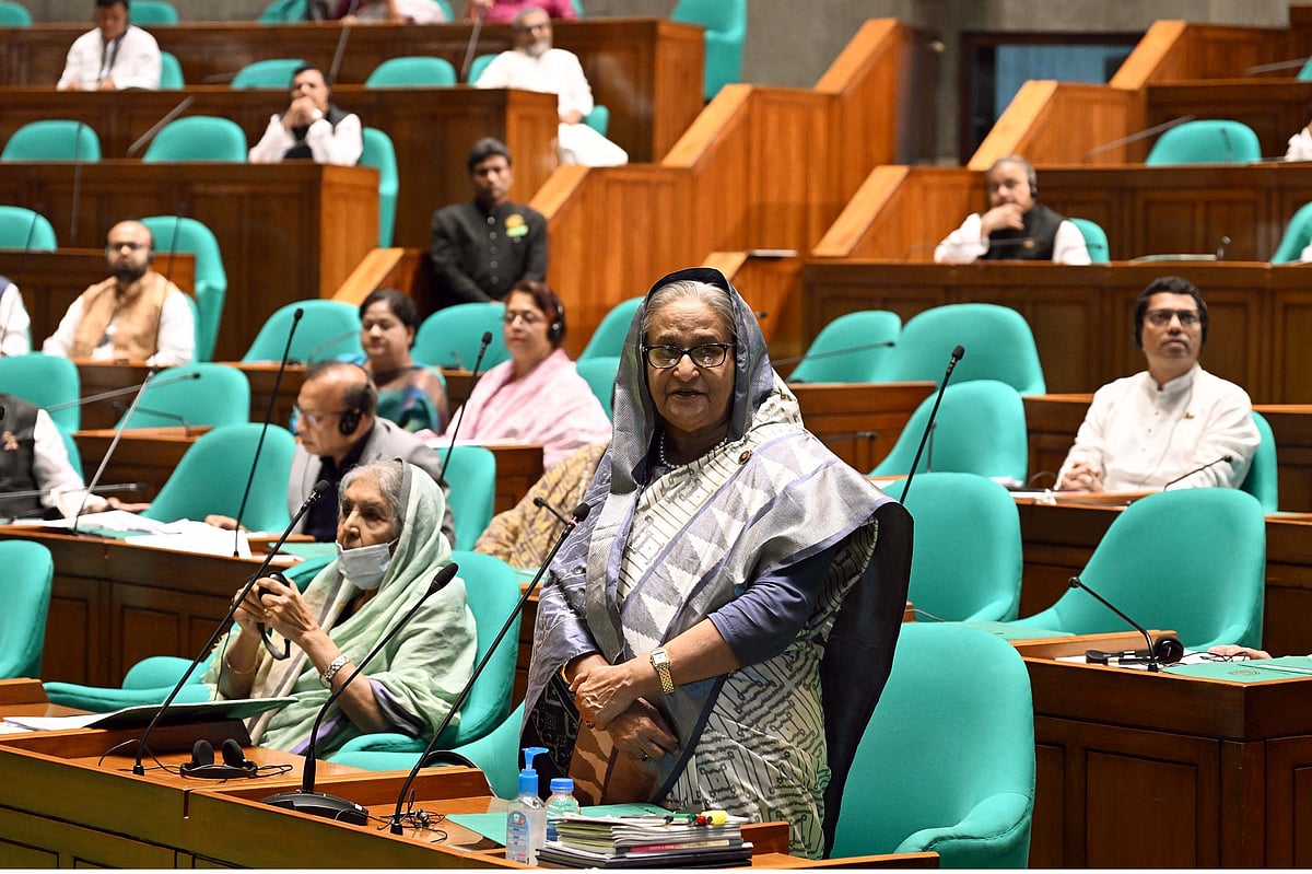 প্রধানমন্ত্রী শেখ হাসিনা জাতীয় সংসদে অনির্ধারিত আলোচনায় বক্তব্য দেন। ঢাকা, ৭ মে