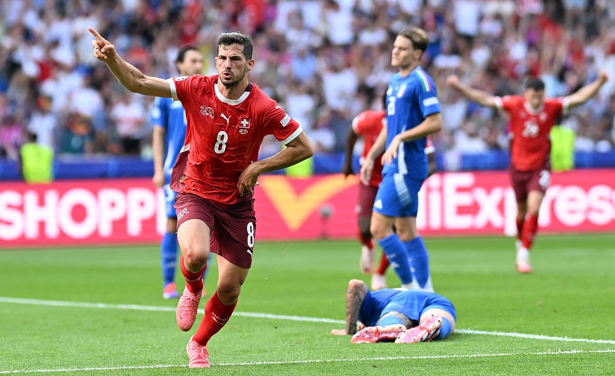 ইতালিকে শেষ ষোলো থেকে বিদায় করেছে সুইজারল্যান্ড