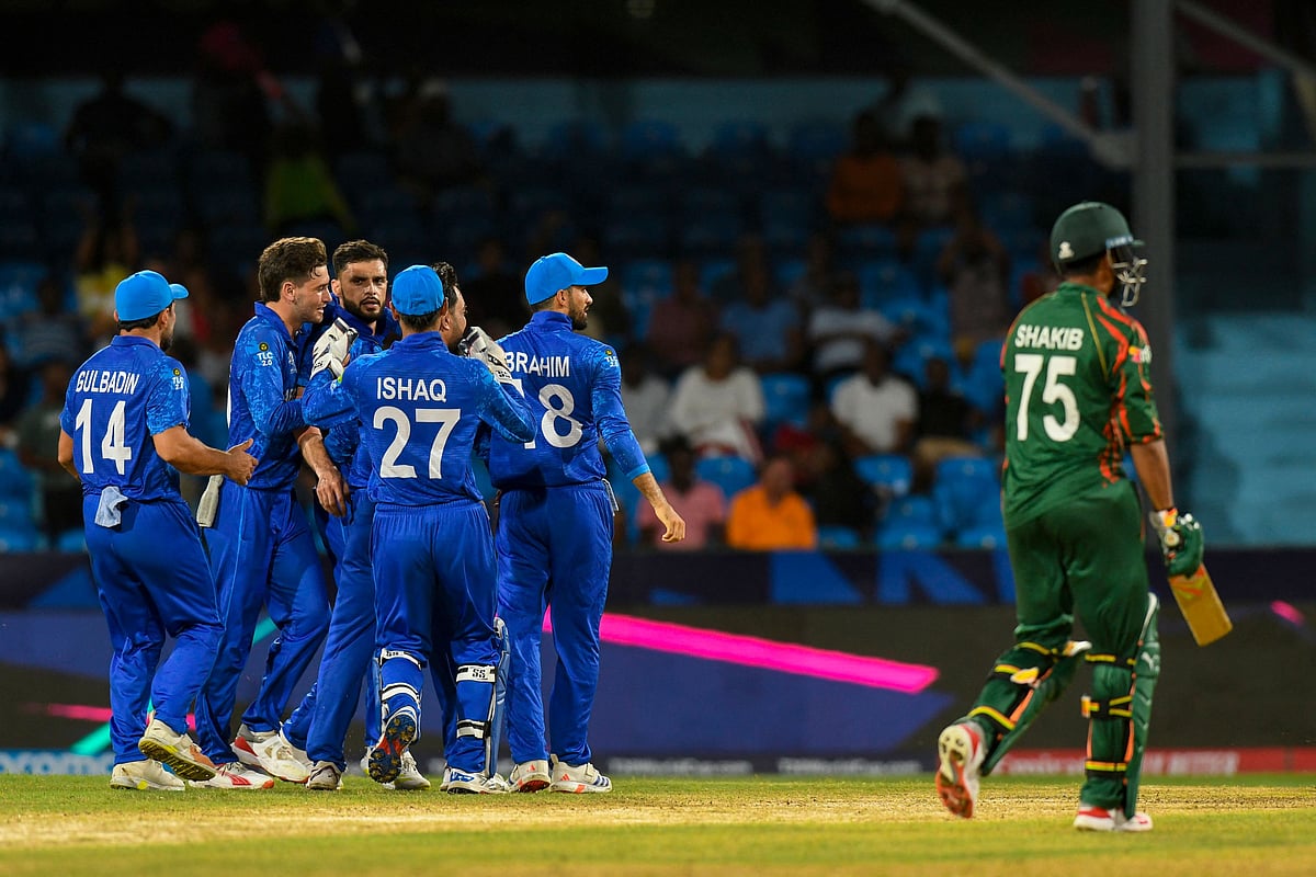 ব্যর্থতার গল্প লিখছেন সাকিব