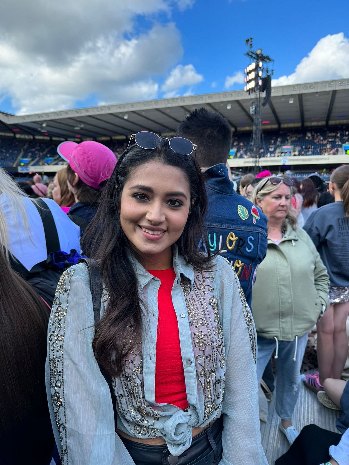 টেলর সুইফটের কনসার্টে ফারিণ