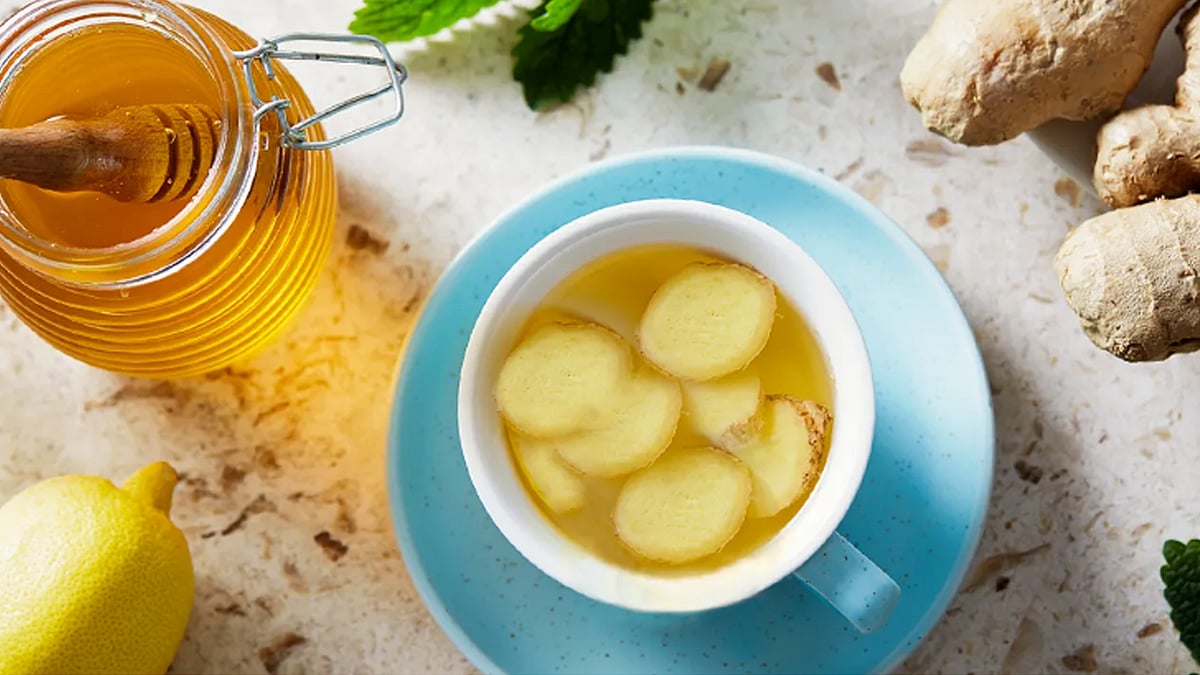 সঠিক নিয়ম মেনে রোজ সকালে আদাজল খেলে এর পরোক্ষ প্রভাবে ওজনও কমবে