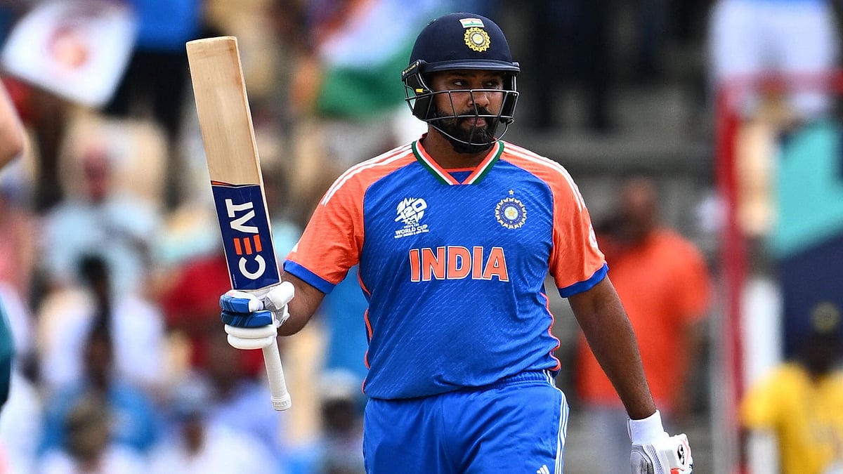 দুর্দান্ত এক ইনিংস খেলেছেন রোহিত শর্মা