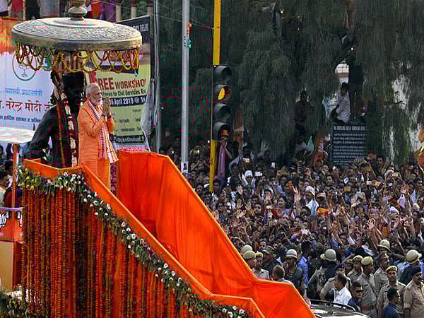 ভারতের উত্তর প্রদেশের বারানসি আসন থেকে লোকসভা নির্বাচনে প্রতিদ্বন্দ্বিতা করেছেন প্রধানমন্ত্রী নরেন্দ্র মোদি