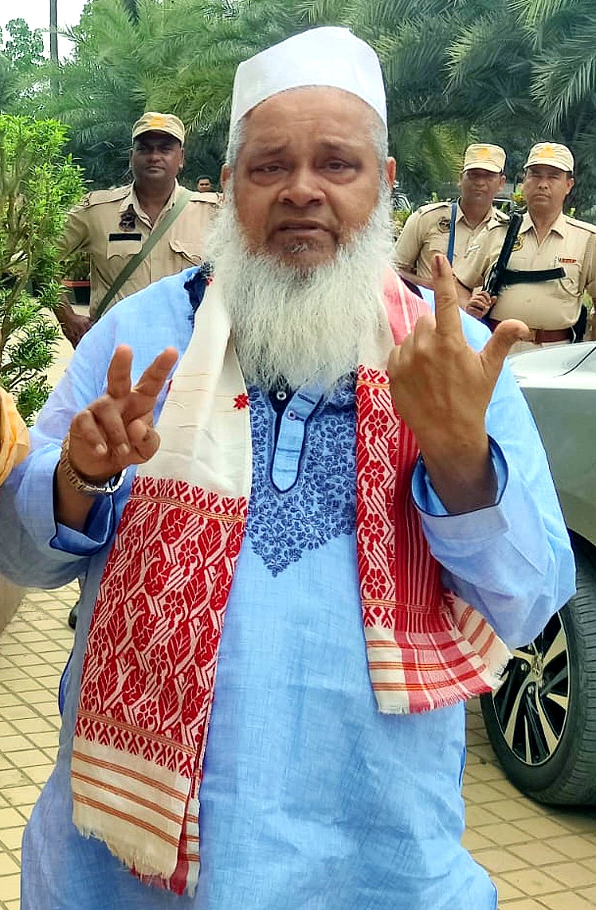 আসামের তিনবারের সংসদ সদস্য বদরুদ্দীন আজমল