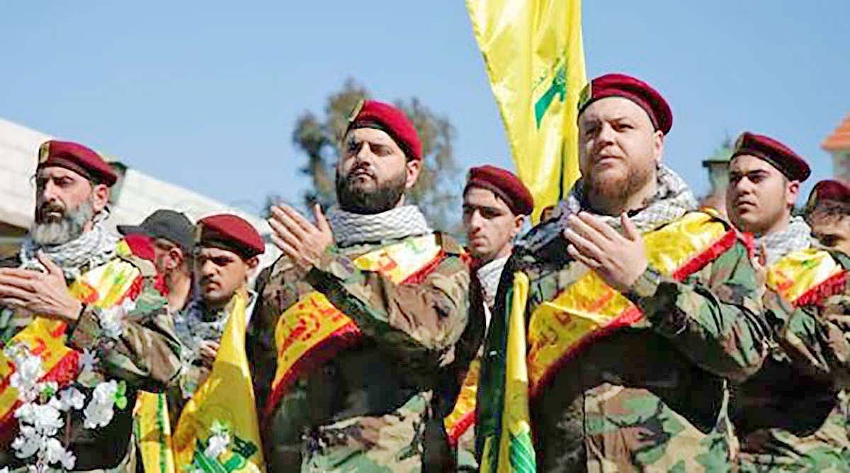 হিজবুল্লাহ যোদ্ধাদের সমাবেশ