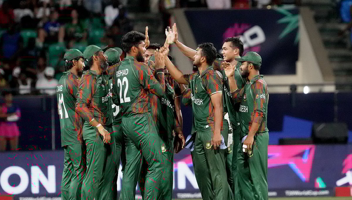 দারুণ বোলিংয়ে সুপার এইটে উঠল বাংলাদেশ