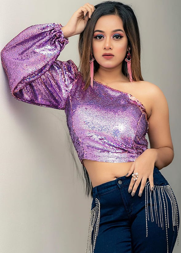 Katta boshli ona porno