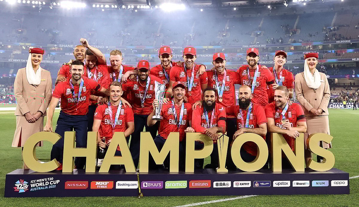 আজ শিরোপা ধরে রাখার অভিযান শুরু করবে টি–টোয়েন্টি বিশ্বকাপের বর্তমান চ্যাম্পিয়ন ইংল্যান্ড