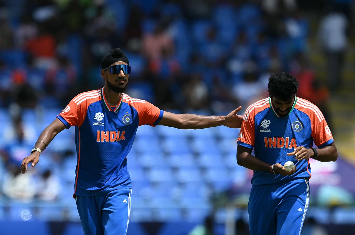 দারুণ বোলিং করছেন অর্শদীপ ও বুমরা