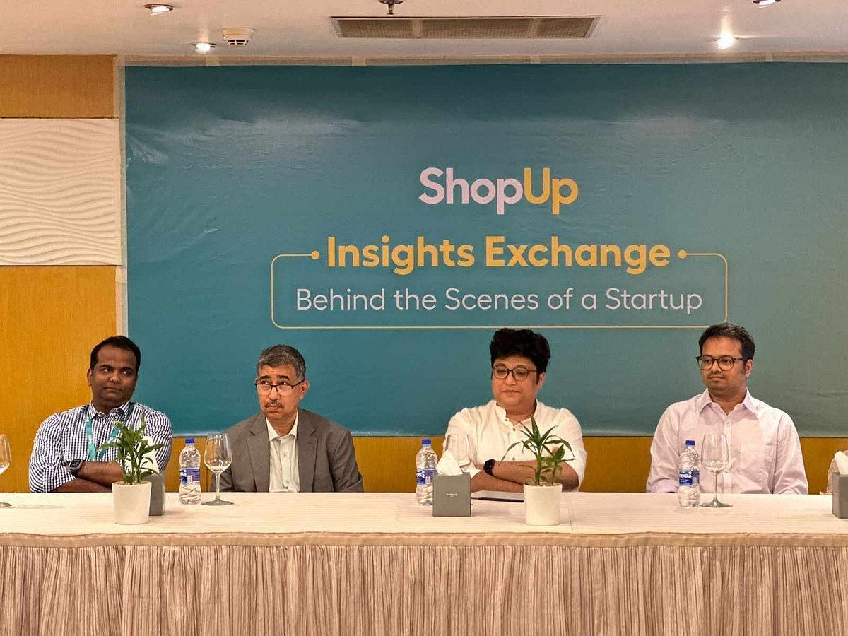 রাজধানীর গুলশানের একটি হোটেলে আজ রোববার এক সংবাদ সম্মেলনের আয়োজন করে শপআপ