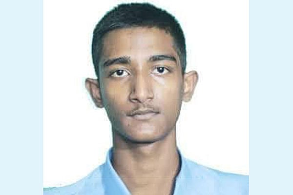 জুবায়ের হাসান রাফিত। বিজ্ঞান বিভাগের শিক্ষার্থী ছিলেন তিনি