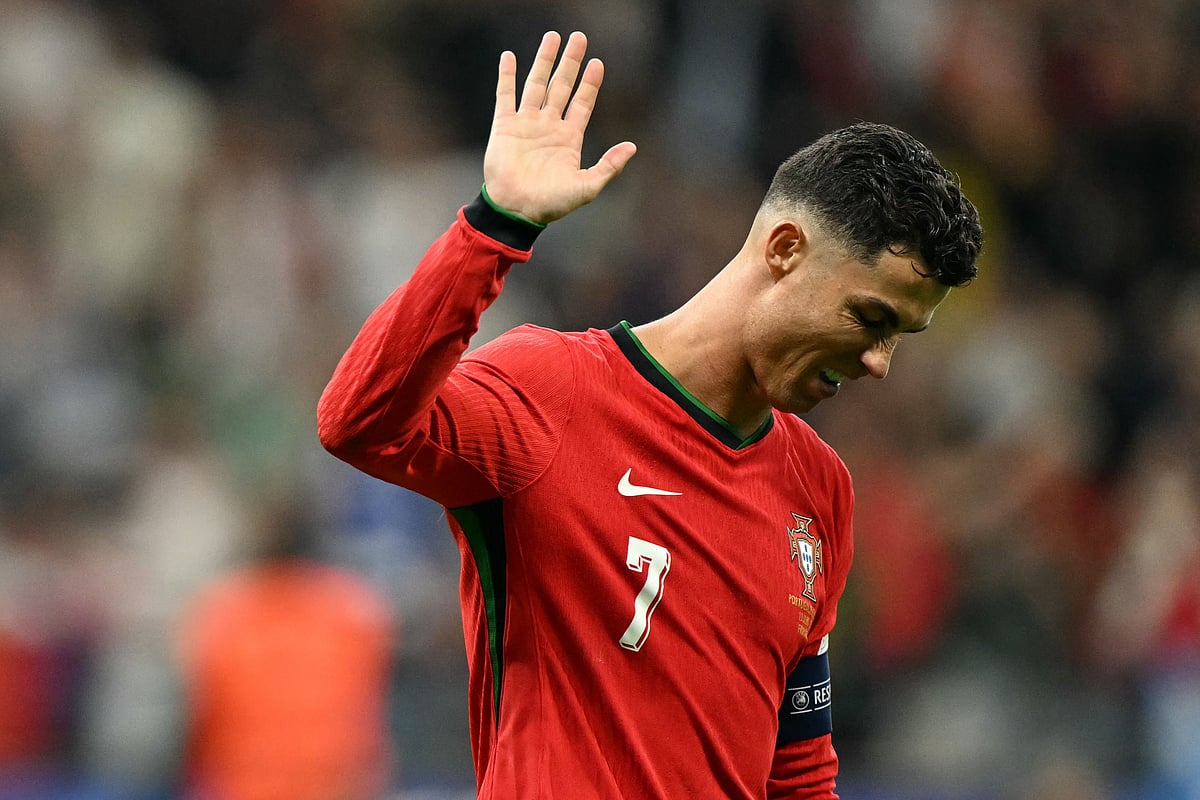 ফ্রি–কিক থেকে সুযোগ কাজে লাগাতে ব্যর্থ হয়েছেন রোনালদো