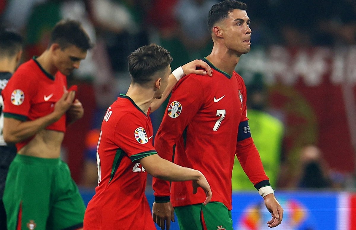 পেনাল্টি মিস করে কেঁদে ফেলেছিলেন রোনালদো