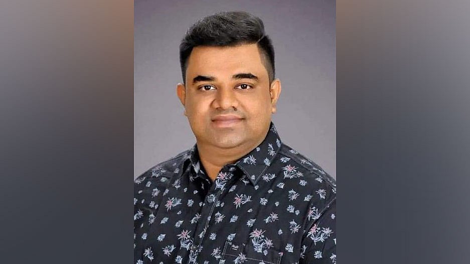 নারায়ণগঞ্জের রূপগঞ্জের তারাব পৌরসভার কাউন্সিলর আতিকুর রহমান