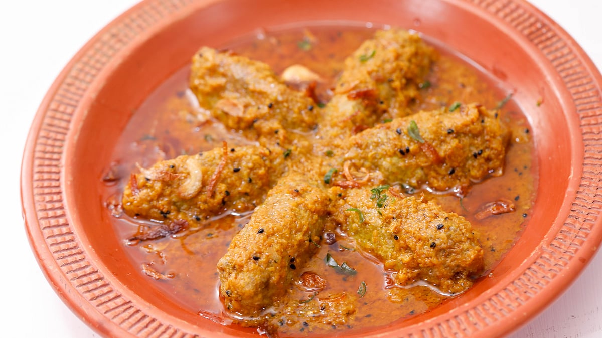 ইলিশের সঙ্গে কচু দিয়ে বানানো এই মুইঠ্যা