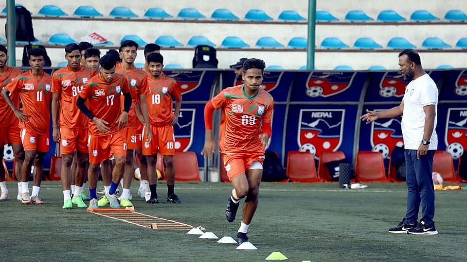 মারুফুল হকের দল আজ নামবে ফাইনালে ওঠার লড়াইয়ে