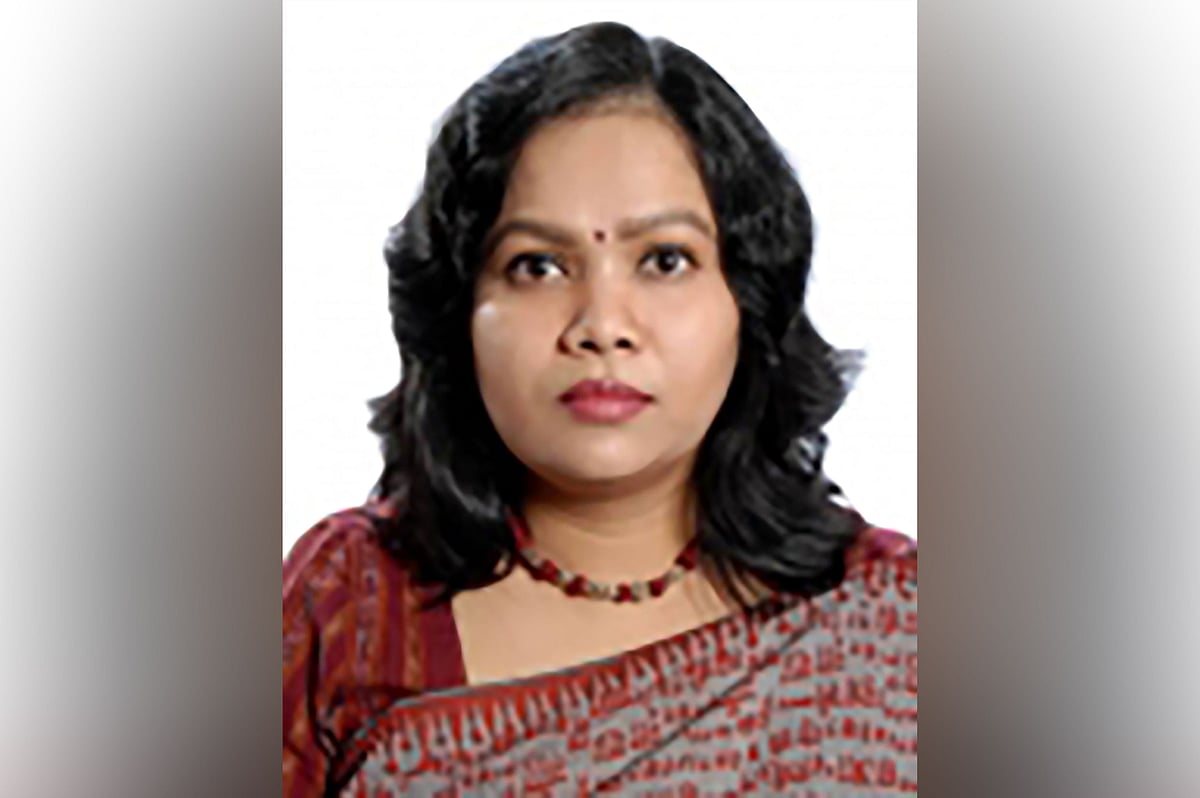 অধ্যাপক সায়মা হক বিদিশা