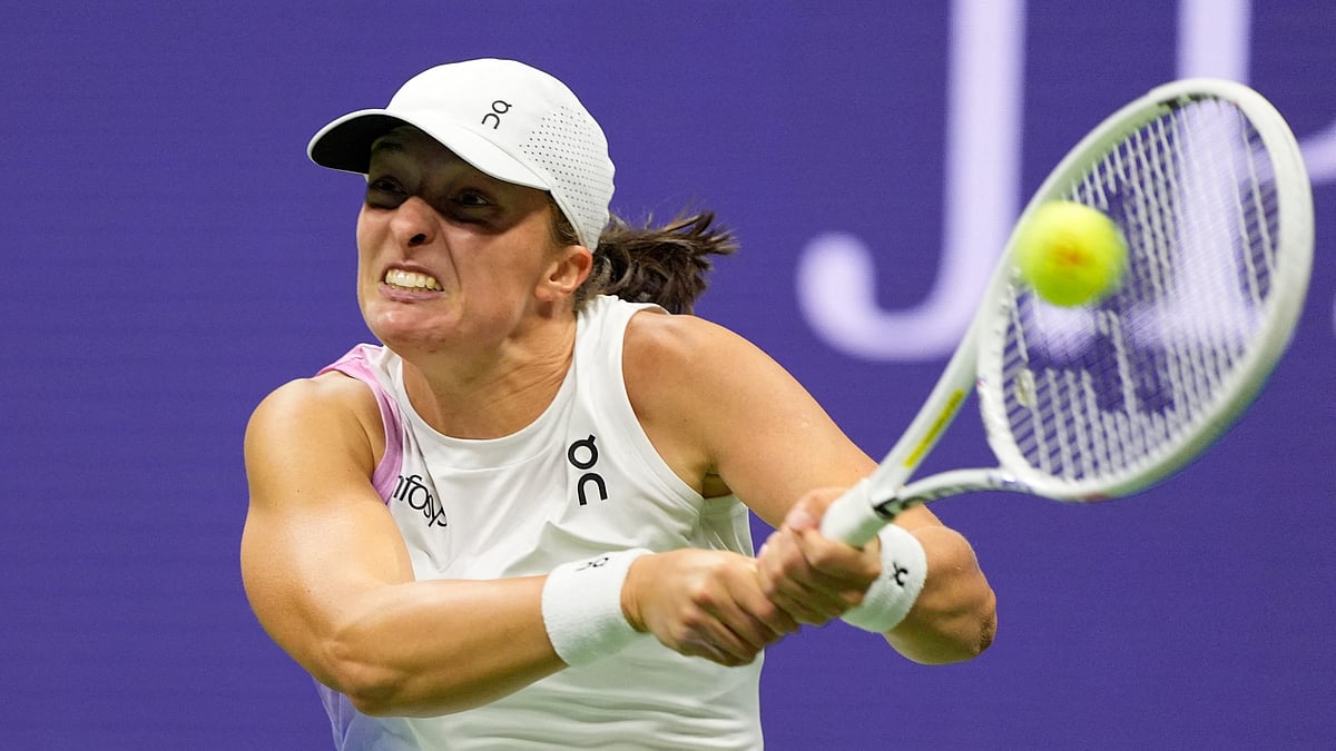 ইউএস ওপেনের সেমিফাইনালে ওঠার লক্ষ্যে আজ কোর্টে নামবেন মেয়েদের বিশ্ব র‍্যাঙ্কিংয়ের শীর্ষ খেলোয়াড় ইগা সিওনতেক