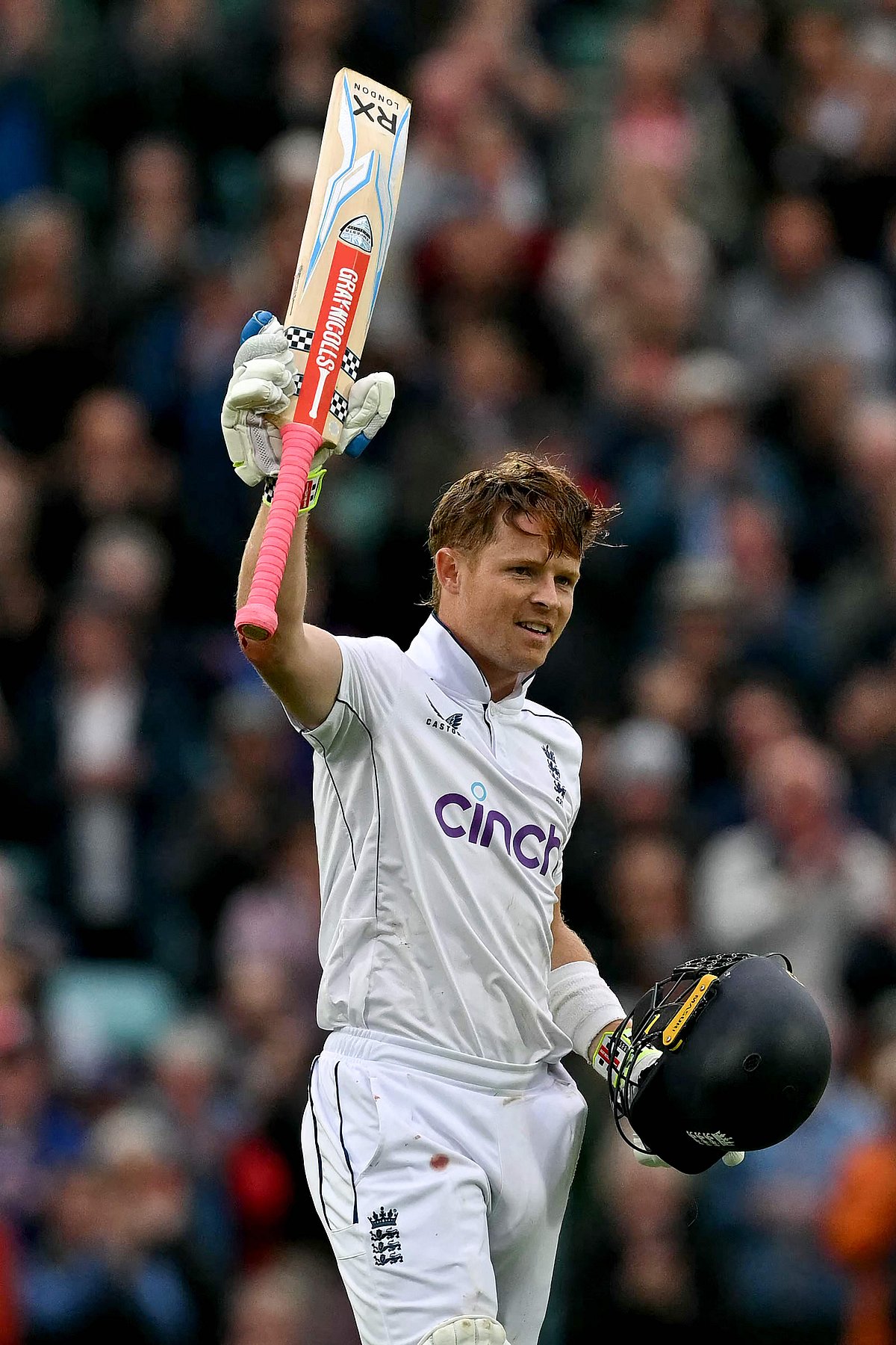 পোপের অসাধারণ সেঞ্চুরি