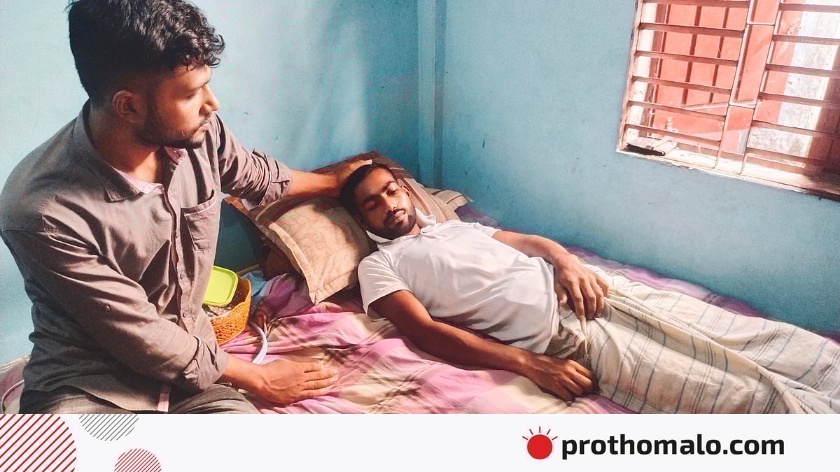 Yalangoch yigitlar hammomda onanizm. Naruto porno Sasuke va Ino