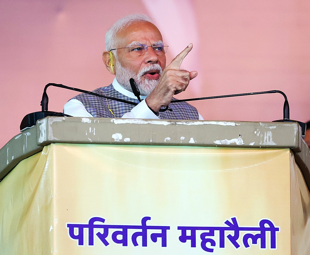 ভারতের ঝাড়খন্ড রাজ্যে বিধানসভা সামনে রেখে জনসভায় ভাষণ দেন দেশটির প্রধানমন্ত্রী নরেন্দ্র মোদি। আজ রোববার ঝাড়খন্ডের জামশেদপুরে