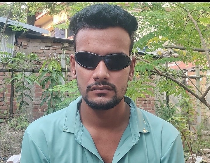 জয়পুরহাটে বৈষম্যবিরোধী আন্দোলনে গিয়ে ছোররা গুলিতে আহত রাকিবুল ইসলাম