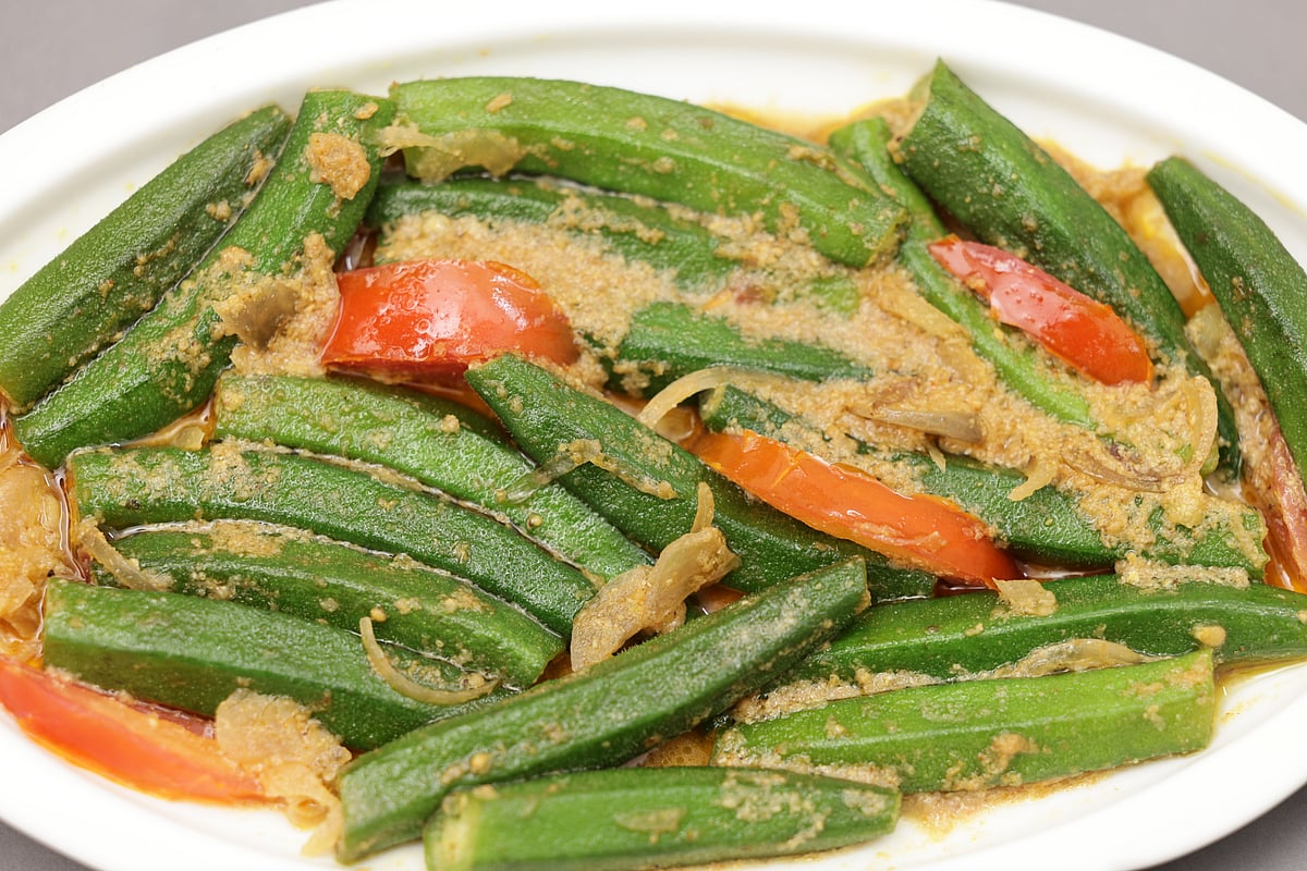 ঢেঁড়স রান্নার রেসিপি | dharosh recipe bengali | প্রথম আলো