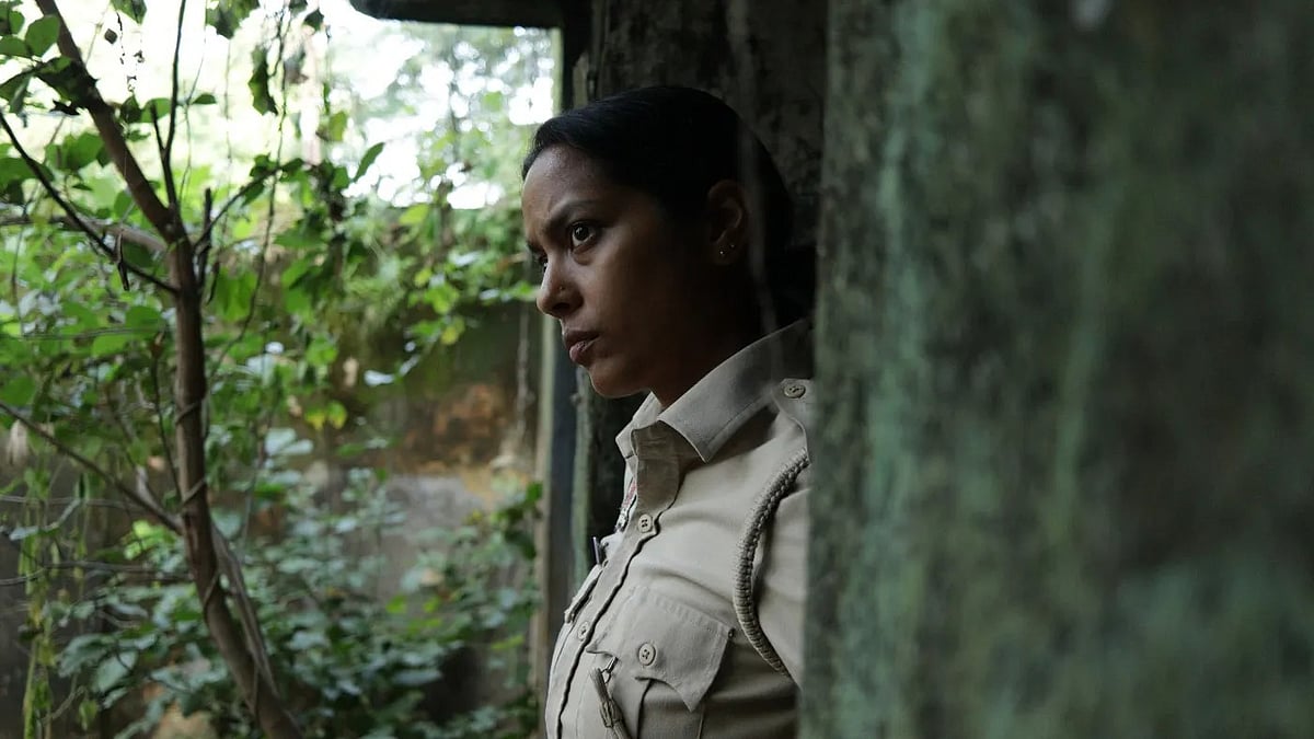 ‘সন্তোষ’ সিনেমার দৃশ্য।  আইএমডিবি