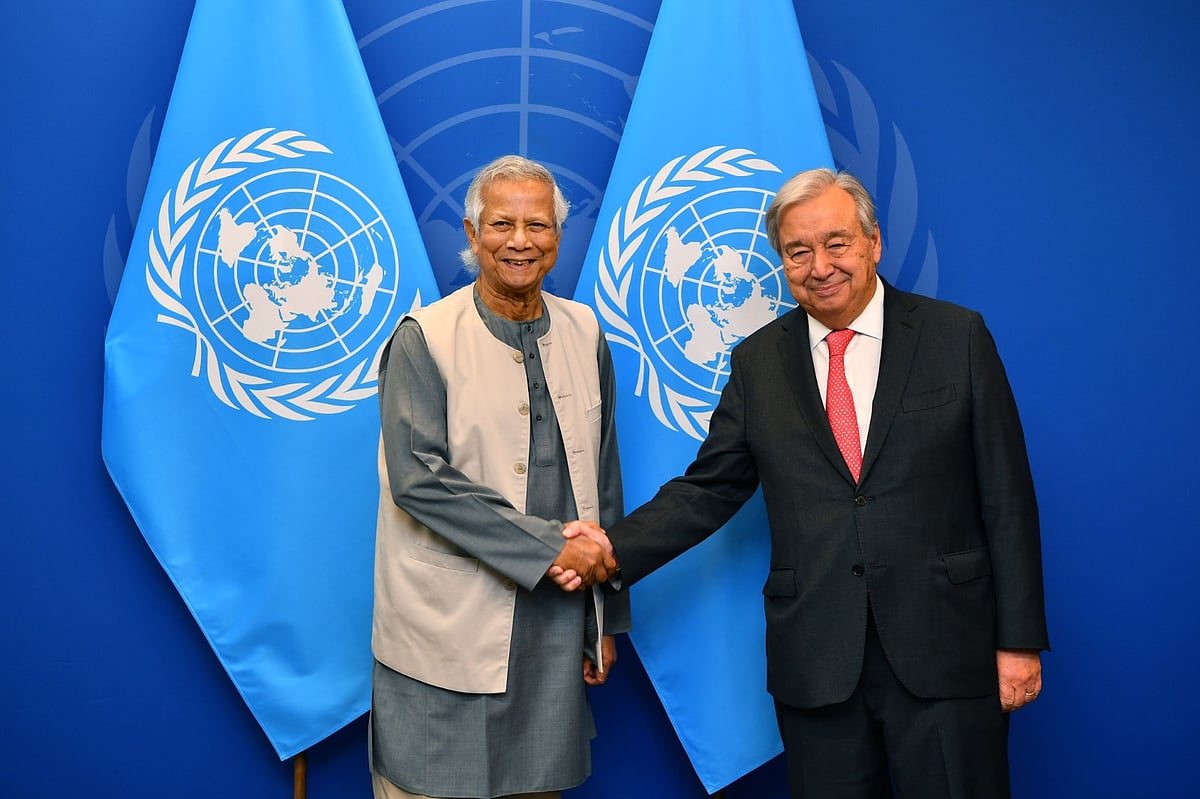 বাংলাদেশের অন্তর্বর্তী সরকারের প্রধান উপদেষ্টা ড. মুহাম্মদ ইউনূস ও জাতিসংঘের মহাসচিব আন্তোনিও গুতেরেস