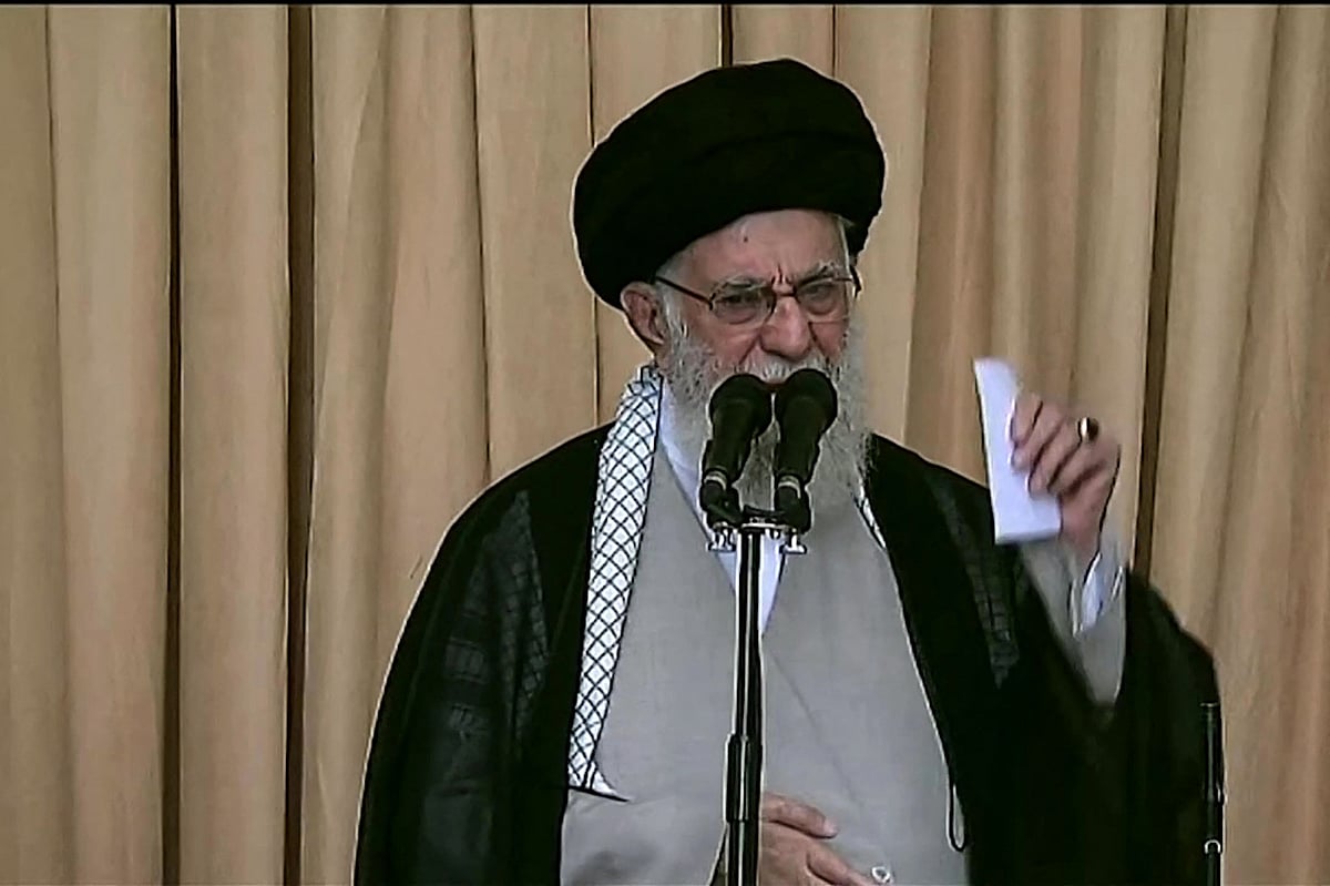 আয়াতুল্লাহ আলী খামেনি