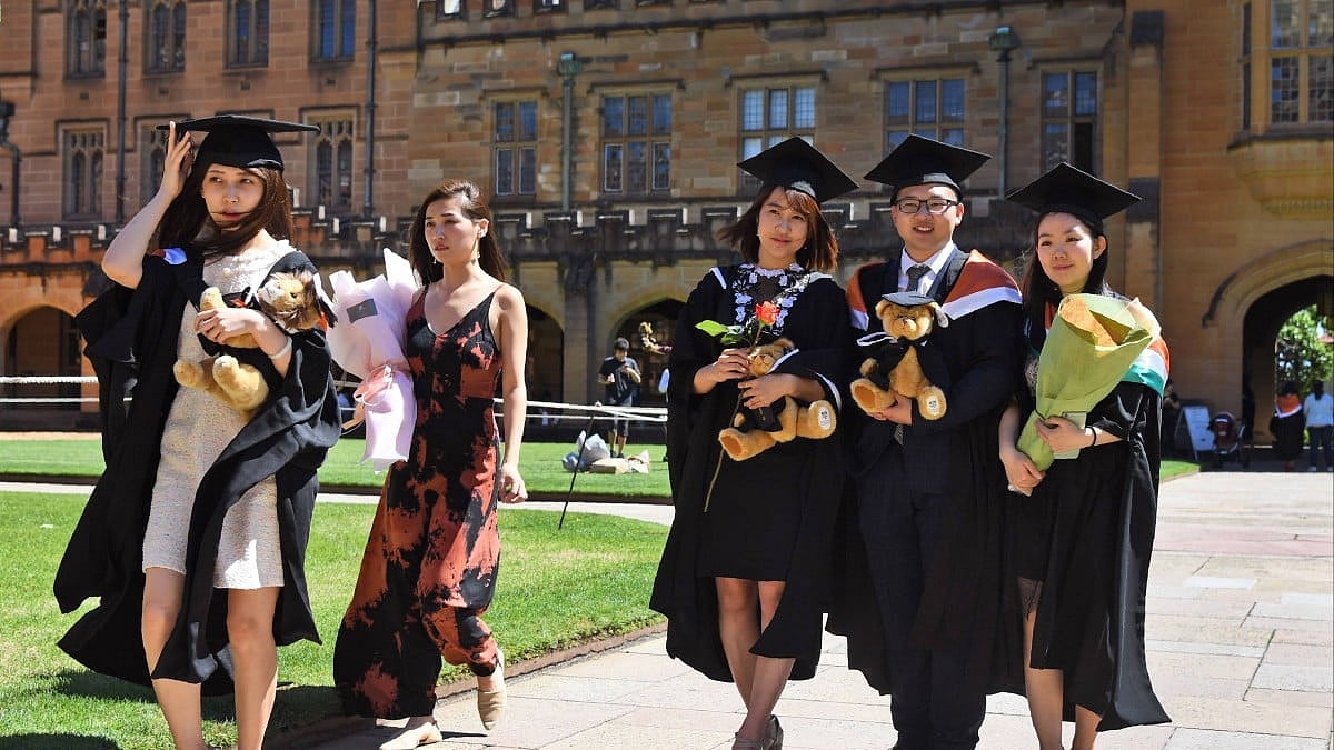 Jinsiy aloqa paytida u baland ovozda qichqirdi.