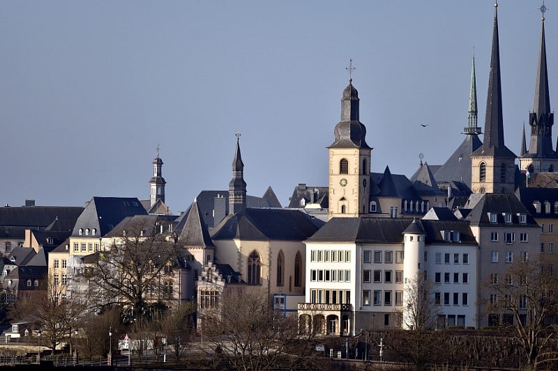 লুক্সেমবার্গ ইউরোপের দেশ। মাথাপিছু জিডিপি (পিপিপি) ১ লাখ ৪৩ হাজার ৭৪০ মার্কিন ডলার