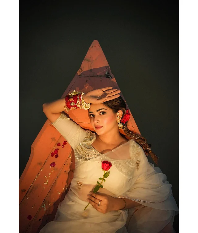 Midjetlar bilan porno onlayn tomosha qiling Jinsiy ayollar mushuklari