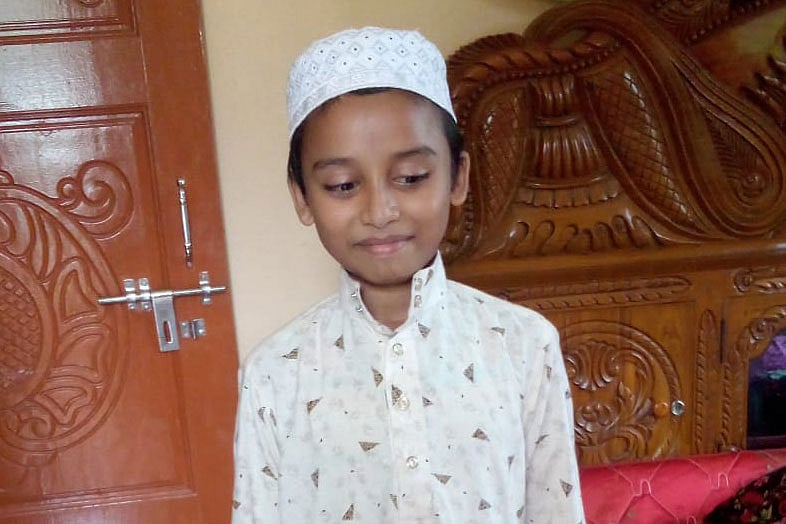 বাসের চাকায় পিষ্ট হয়ে মারা যায় মাদ্রাছাত্র মোহাম্মদ আজওয়াদ