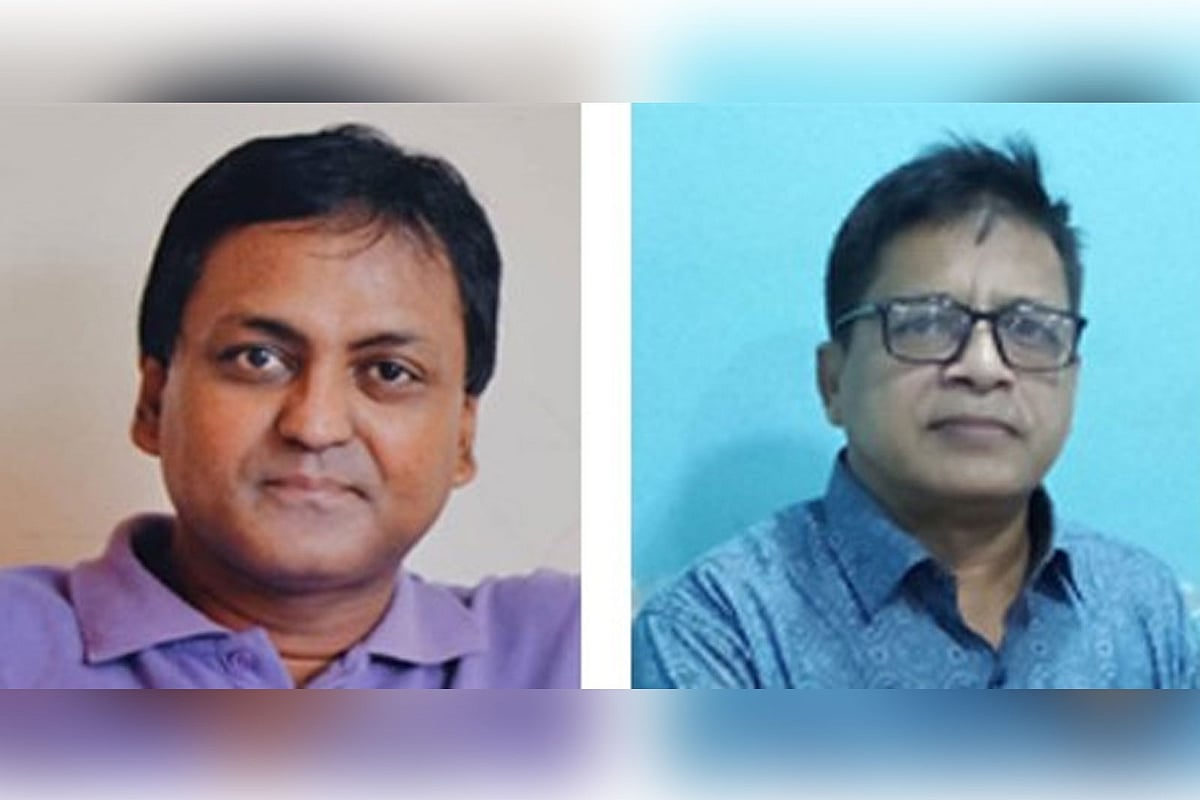 সভাপতি সূচীপত্রের সাঈদ বারী (বাঁয়ে) ও সাধারণ সম্পাদক আবিষ্কারের দেলোয়ার হাসান
