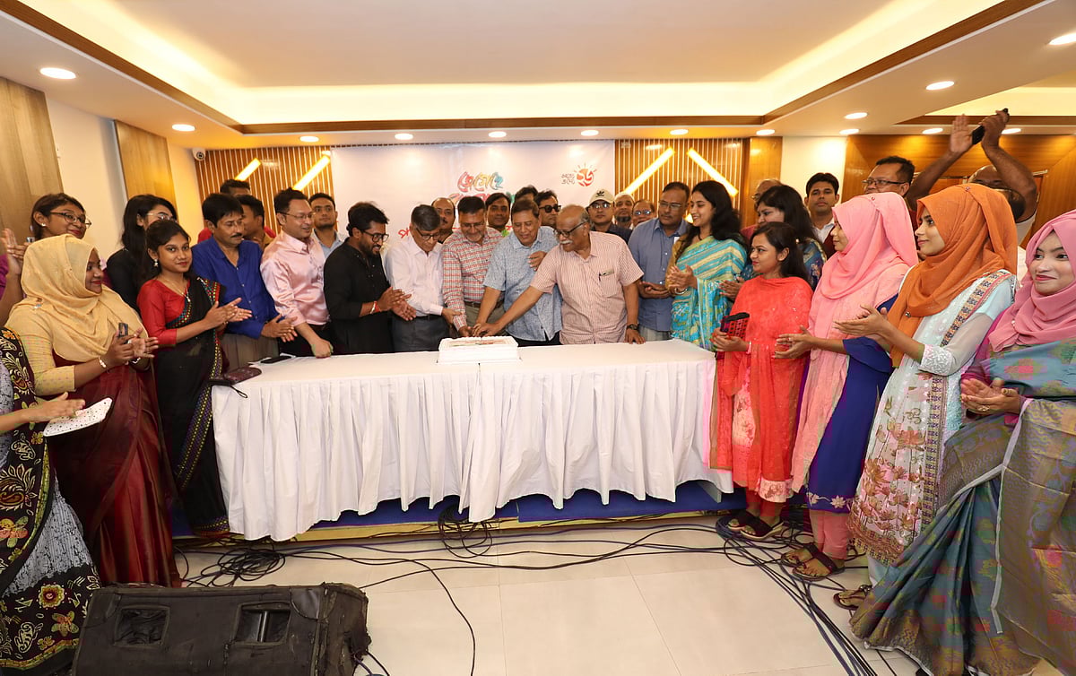 Eskalatorda yashirin kamera