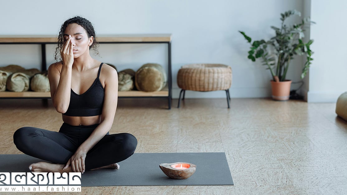 Veronika Simon porno rasmlar Uning oziga minaj qoygan videosini tomosha qiling.