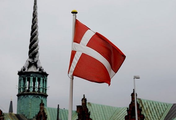 ডেনমার্কের পতাকা