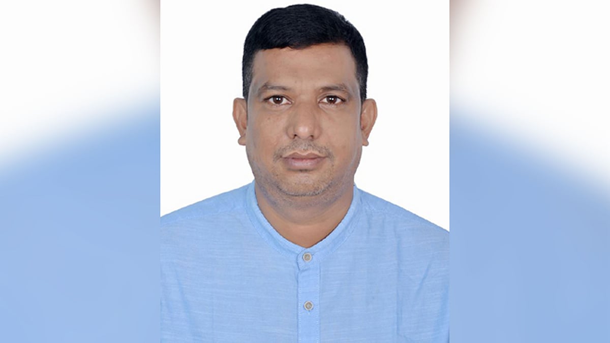 আওয়ামী লীগ নেতা আবুল কালাম আজাদকে (লায়েক)