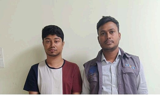 রোববার ঢাকার পাইকপাড়া থেকে আরিফ আরমান (৩০) নামের একজনকে গ্রেপ্তার করা হয়েছে