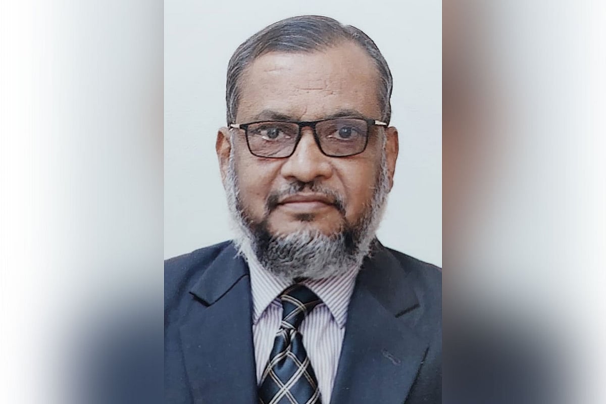 বাংলাদেশ প্রেস কাউন্সিলের নতুন চেয়ারম্যান বিচারপতি এ কে এম আবদুল হাকিম