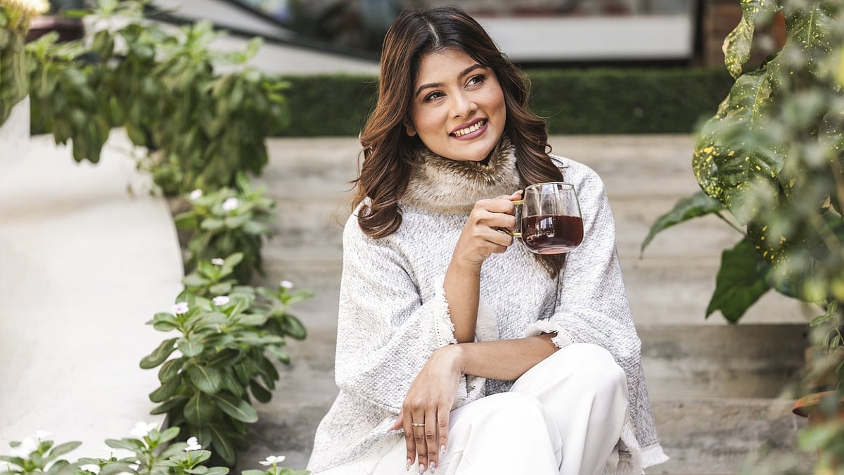 ত্বকের তারুণ্য ধরে রাখতে খাবারই হতে পারে বড় হাতিয়ার