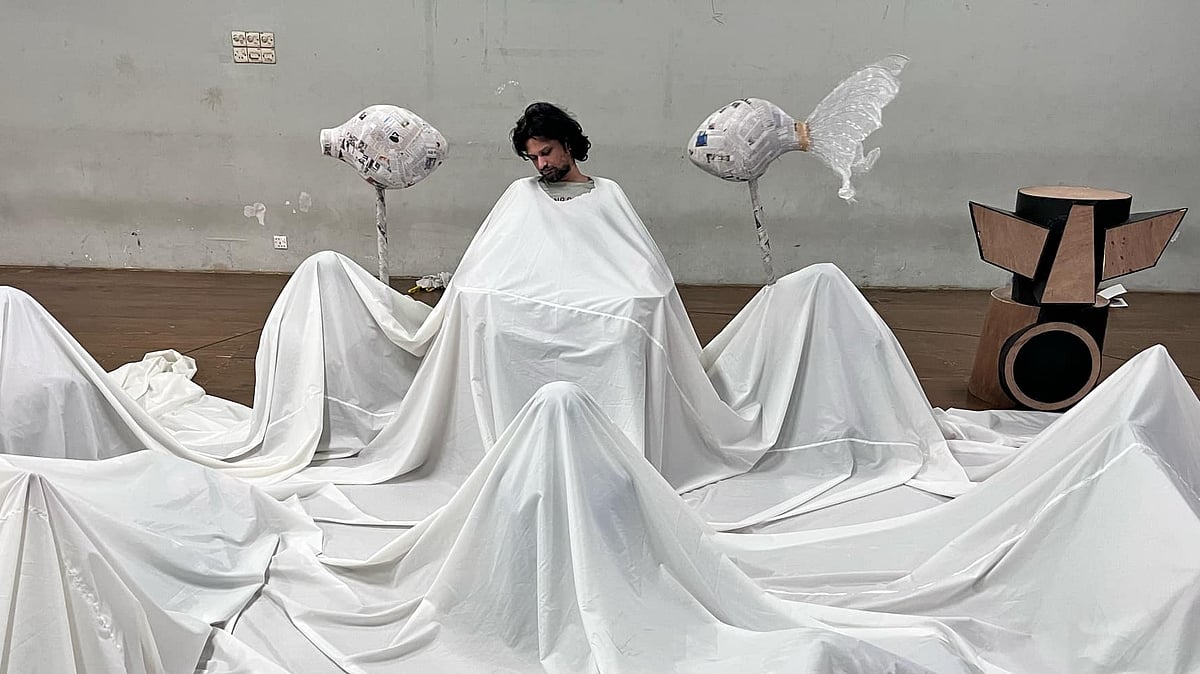 নাটকের মহড়া